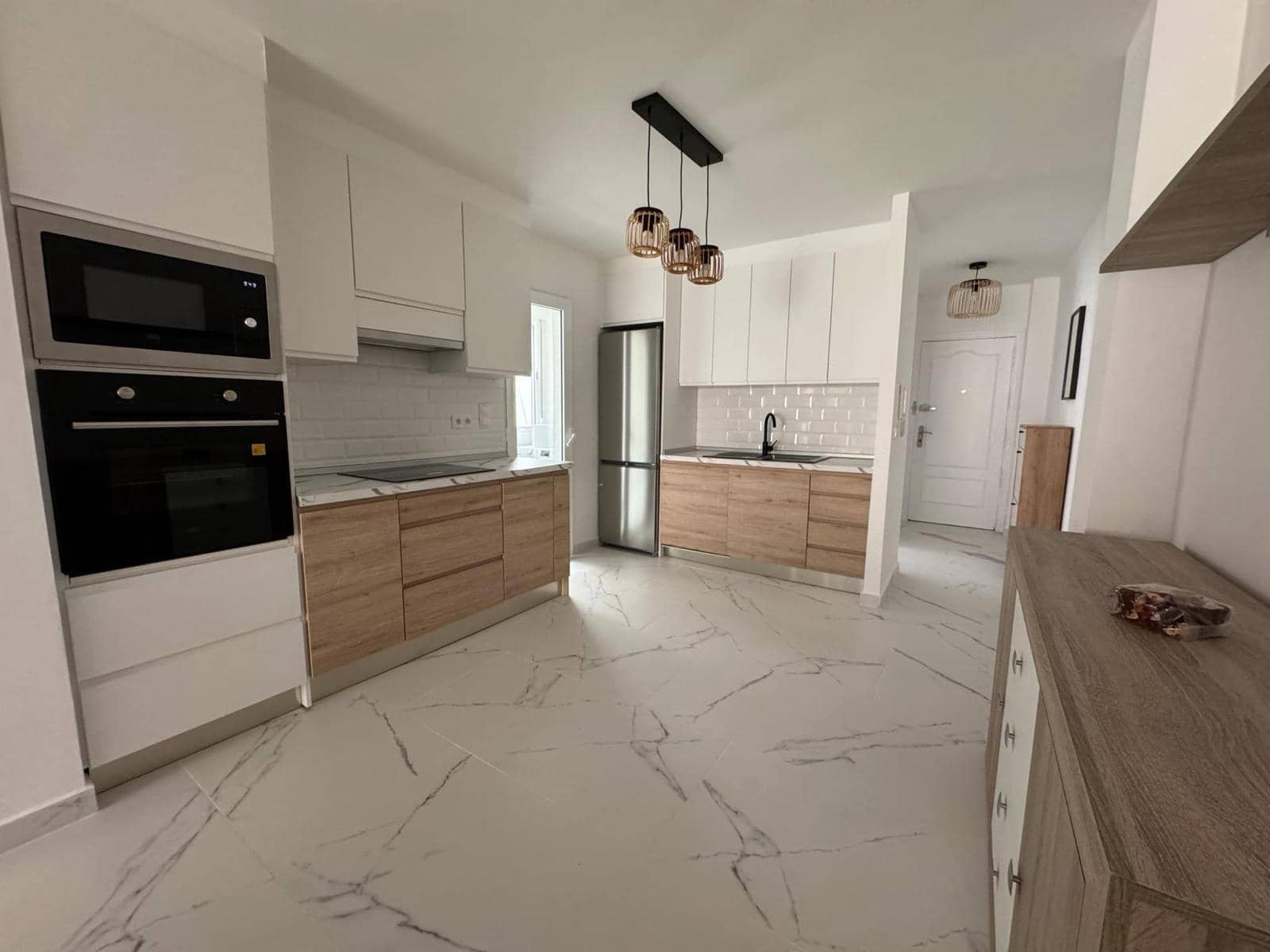 3 chambre Appartement à vendre à Torrevieja avec garage - 278 000 € (Ref: 9356082)