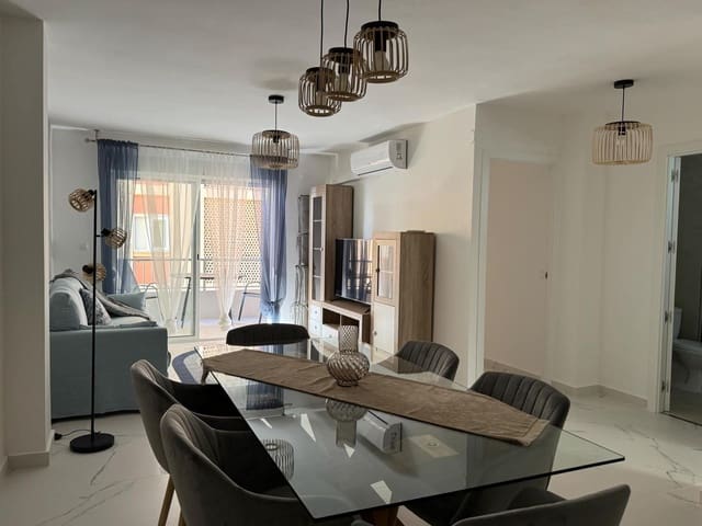 3 chambre Appartement à vendre à Centro, Torrevieja avec garage - 278 000 € (Ref: 9356082)