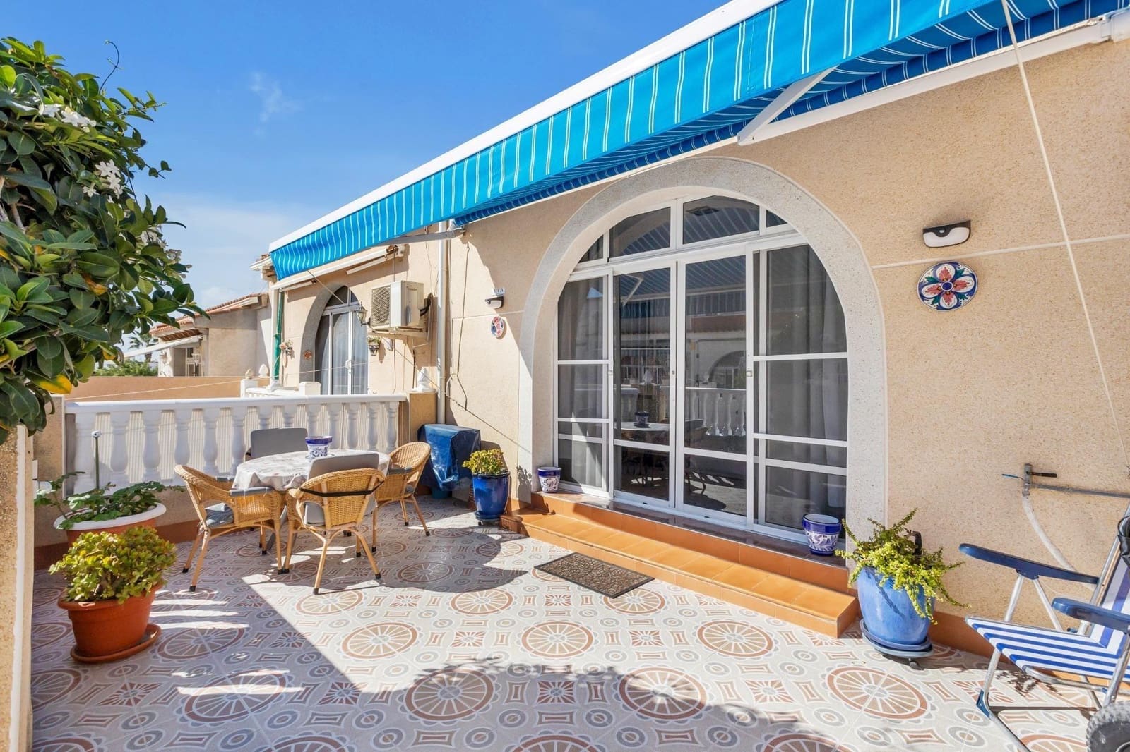 2 sypialnia Dom szeregowy na sprzedaż w Torrevieja - 129 900 € (Ref: 9359454)