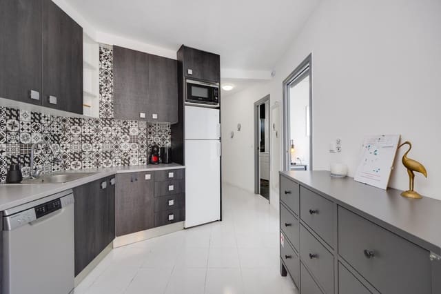 1 sypialnia Apartament na sprzedaż w La Mata, Torrevieja - 144 000 € (Ref: 9373647)