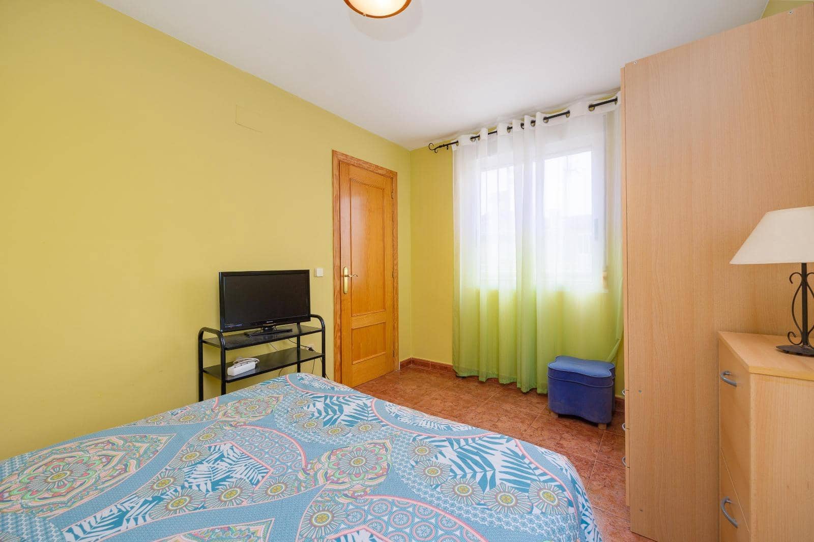 Adosado de 4 habitaciones en Torrevieja en venta con piscina - 159.000 € (Ref: 9379262)