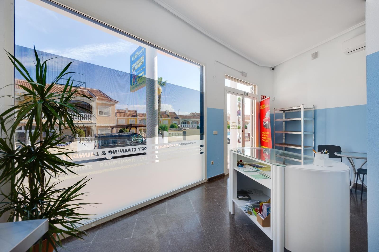 1 soverom Kommersiell til salgs i Rojales - € 145 000 (Ref: 9382733)