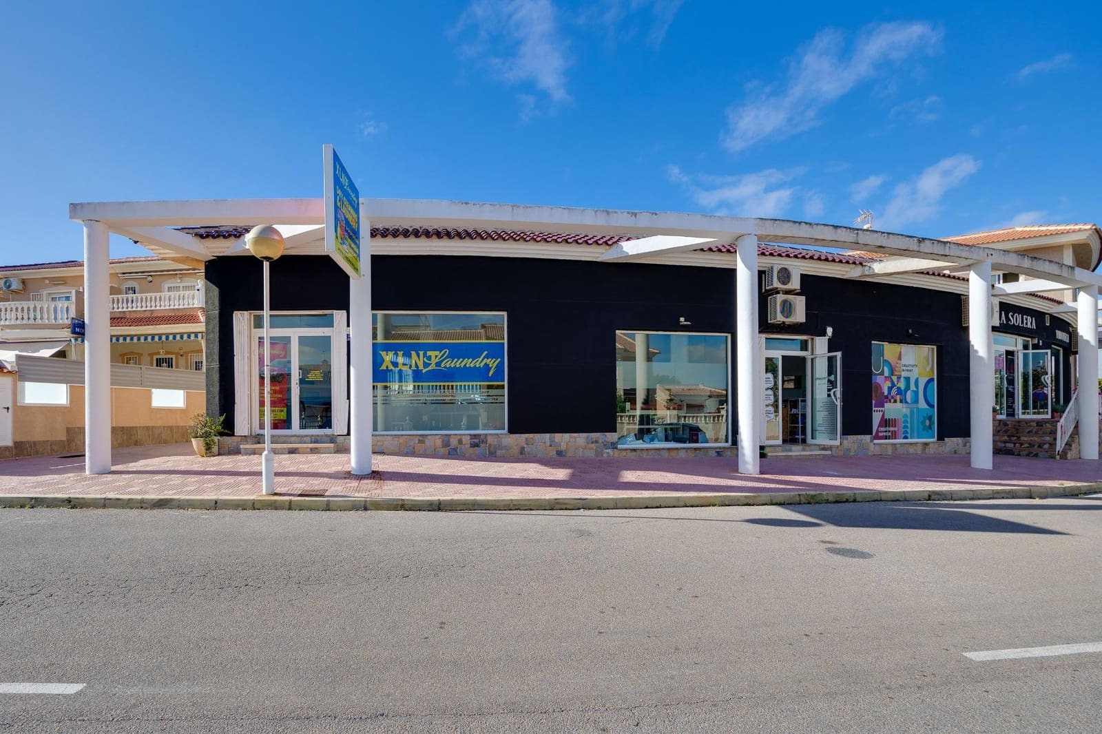 1 soverom Kommersiell til salgs i Rojales - € 145 000 (Ref: 9382733)