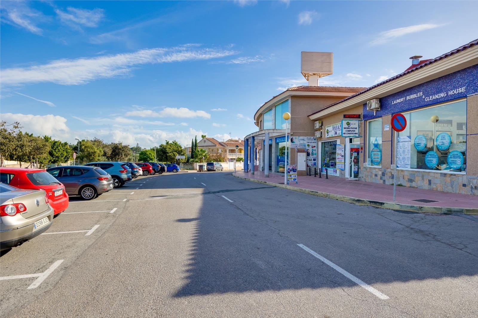 1 bedroom Commercial for sale in Rojales - € 130,000 (Ref: 9382733)