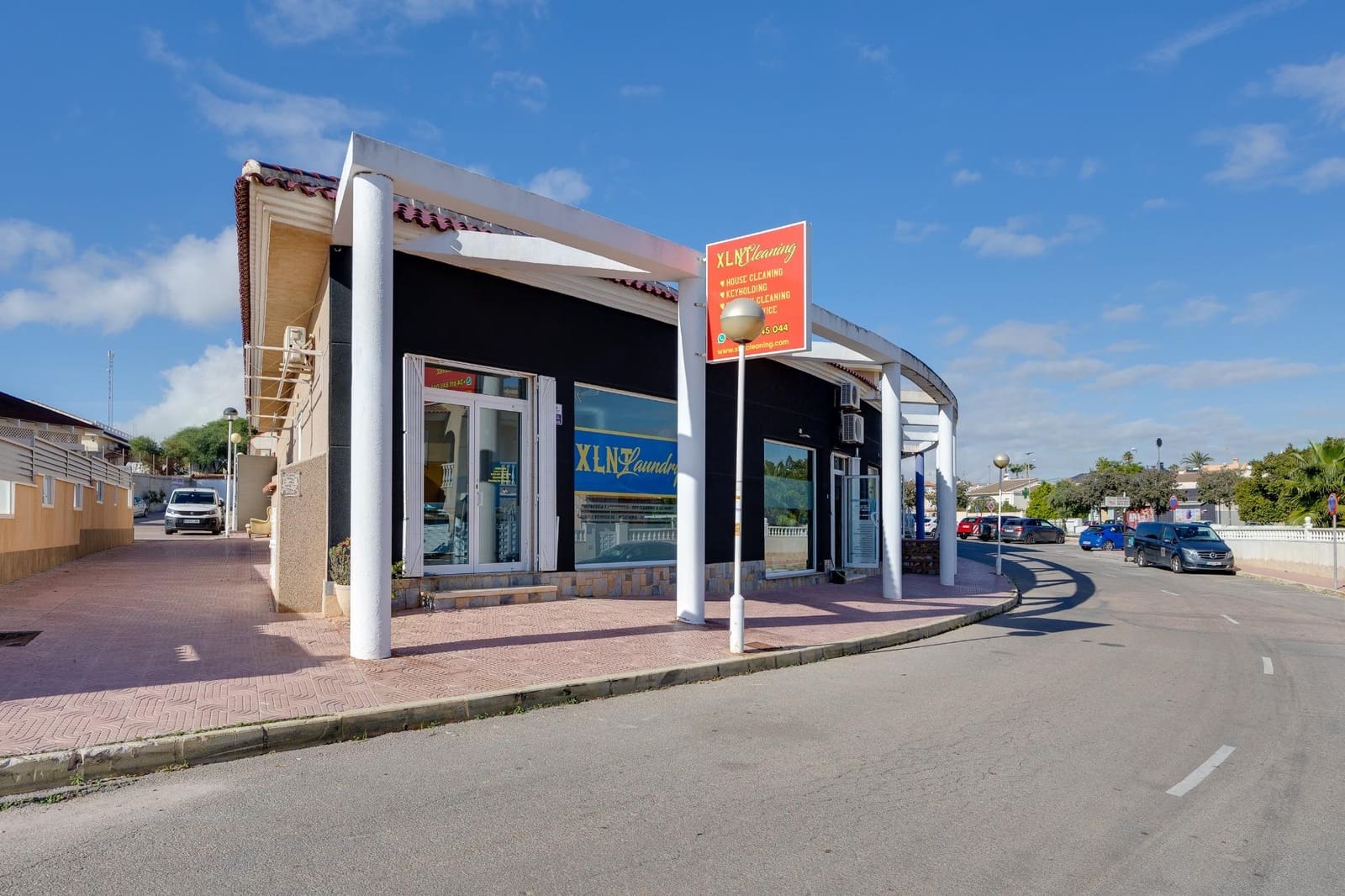 1 bedroom Commercial for sale in Rojales - € 130,000 (Ref: 9382733)