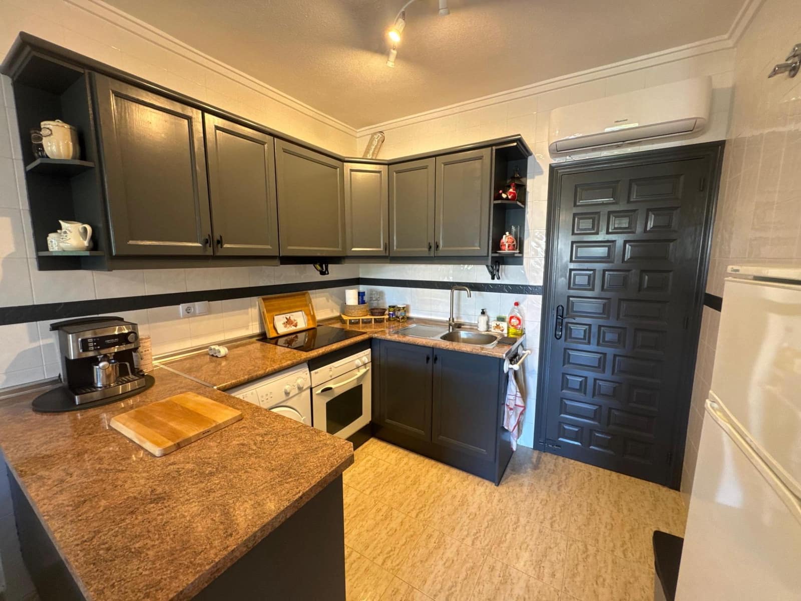 2 sypialnia Bungalow na sprzedaż w Orihuela Costa z basenem - 139 500 € (Ref: 9396232)