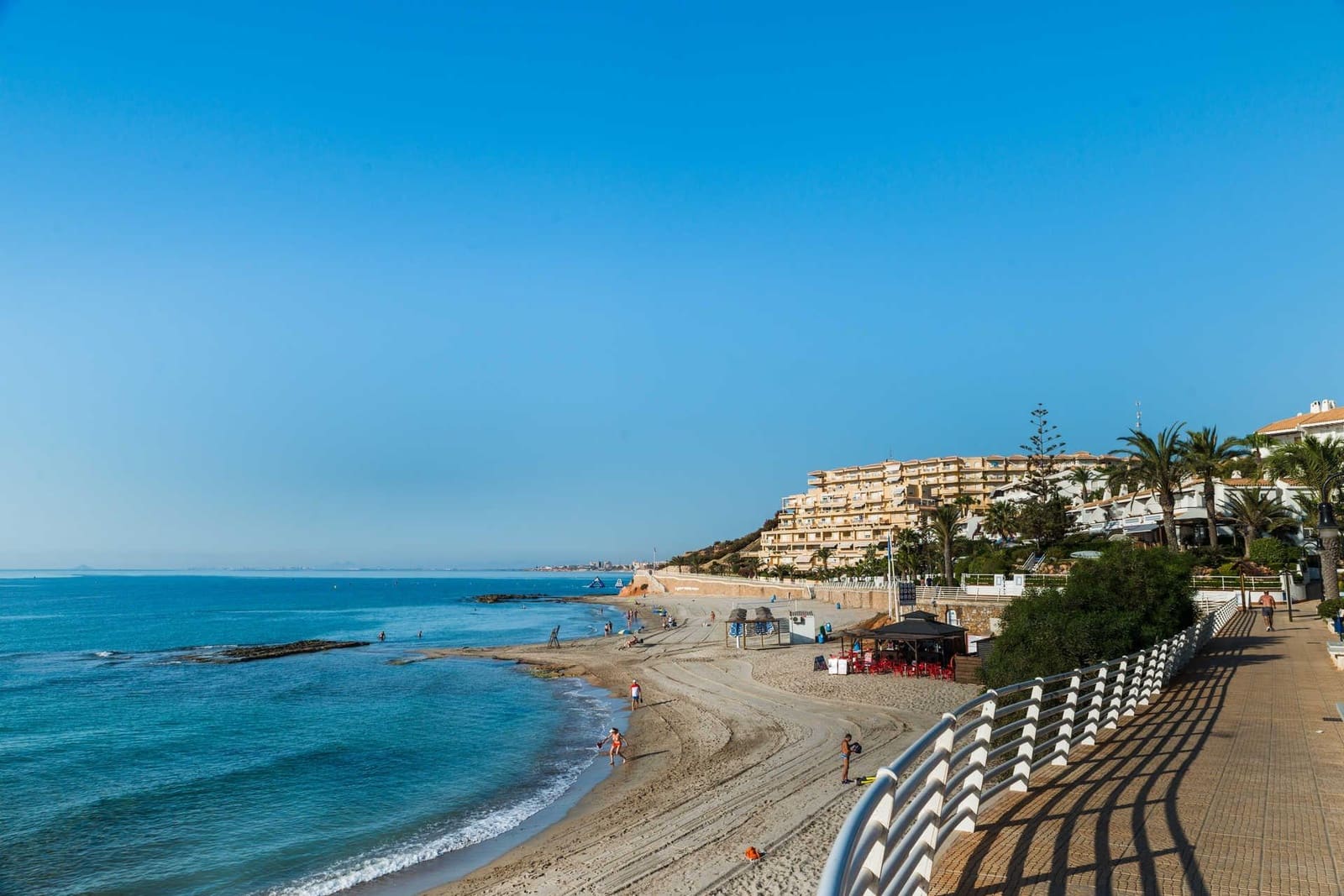 2 sypialnia Bungalow na sprzedaż w Orihuela Costa z basenem - 139 500 € (Ref: 9396232)