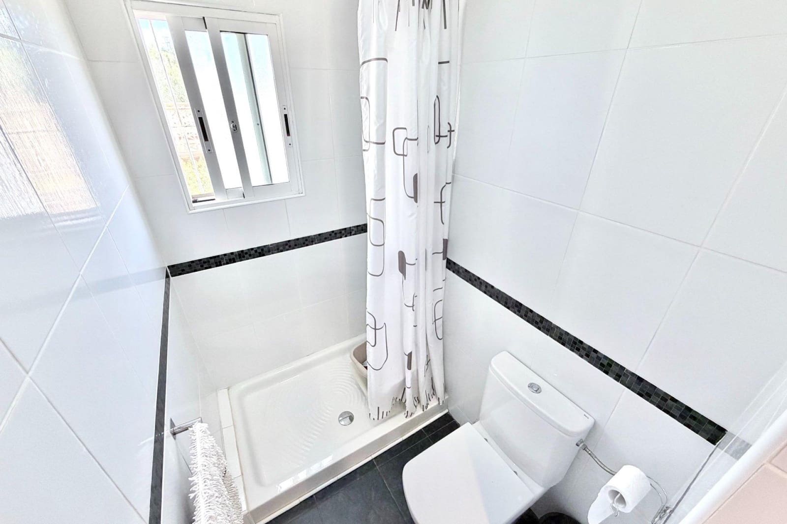 3 bedroom Villa for sale in San Fulgencio - € 192,630 (Ref: 9400828)