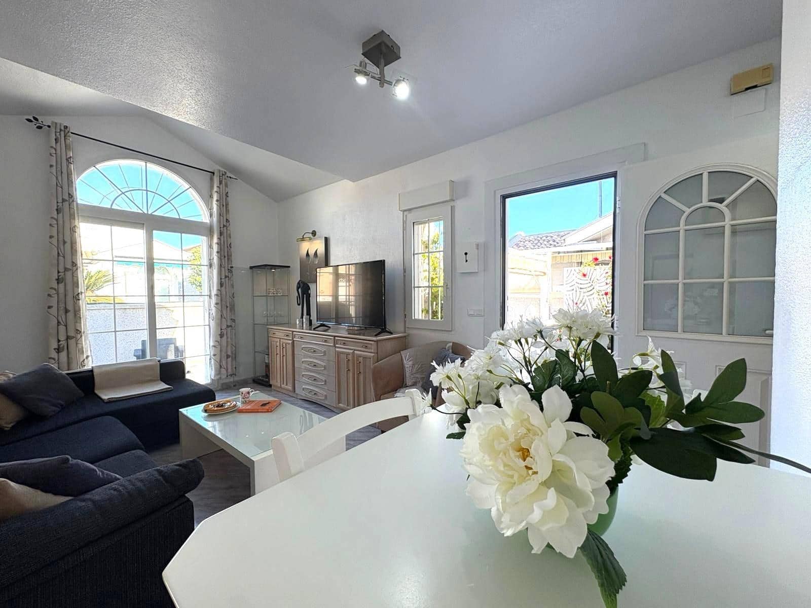 2 camera da letto Bungalow in vendita in Torrevieja con piscina - 169.000 € (Rif: 9400829)