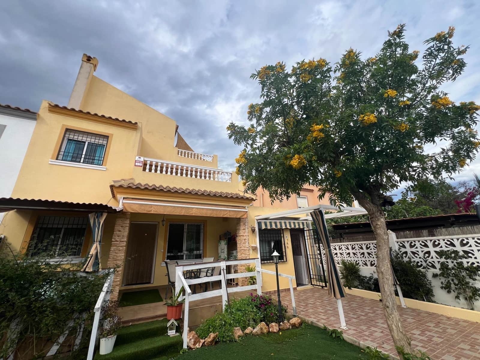 4 bedroom Apartment for sale in Aguas Nuevas with pool garage - € 238,000 (Ref: 9403288)