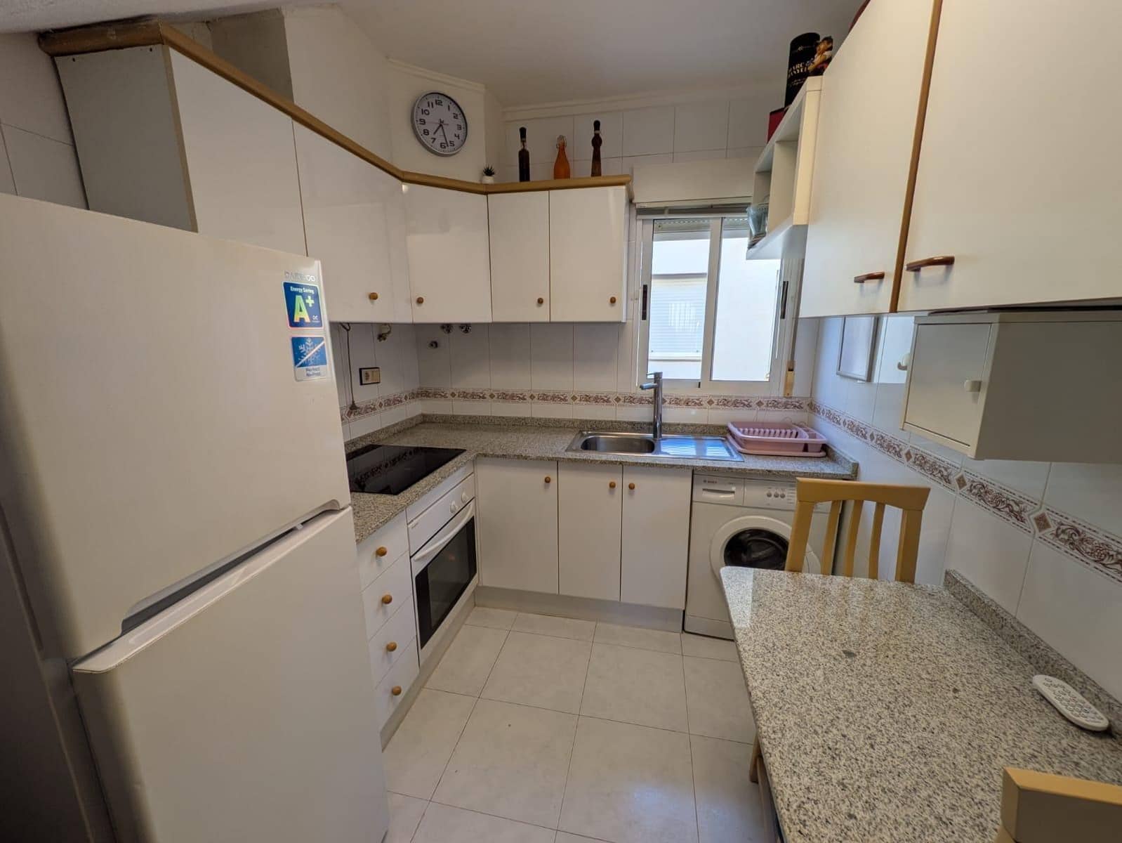 3 chambre Bungalow à vendre à Torrevieja avec piscine - 129 900 € (Ref: 9416047)