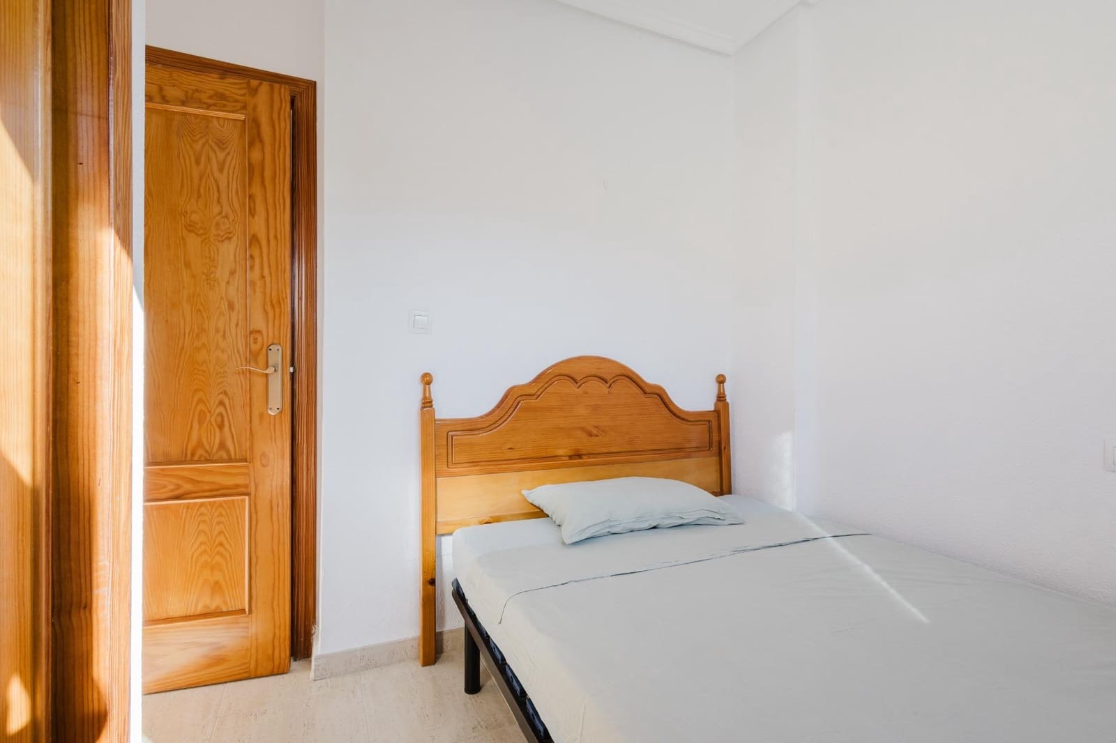 2 soverom Bungalow til salgs i Torrevieja med svømmebasseng - € 139 990 (Ref: 9427439)