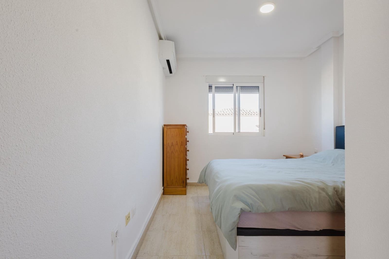 2 soverom Bungalow til salgs i Torrevieja med svømmebasseng - € 139 990 (Ref: 9427439)