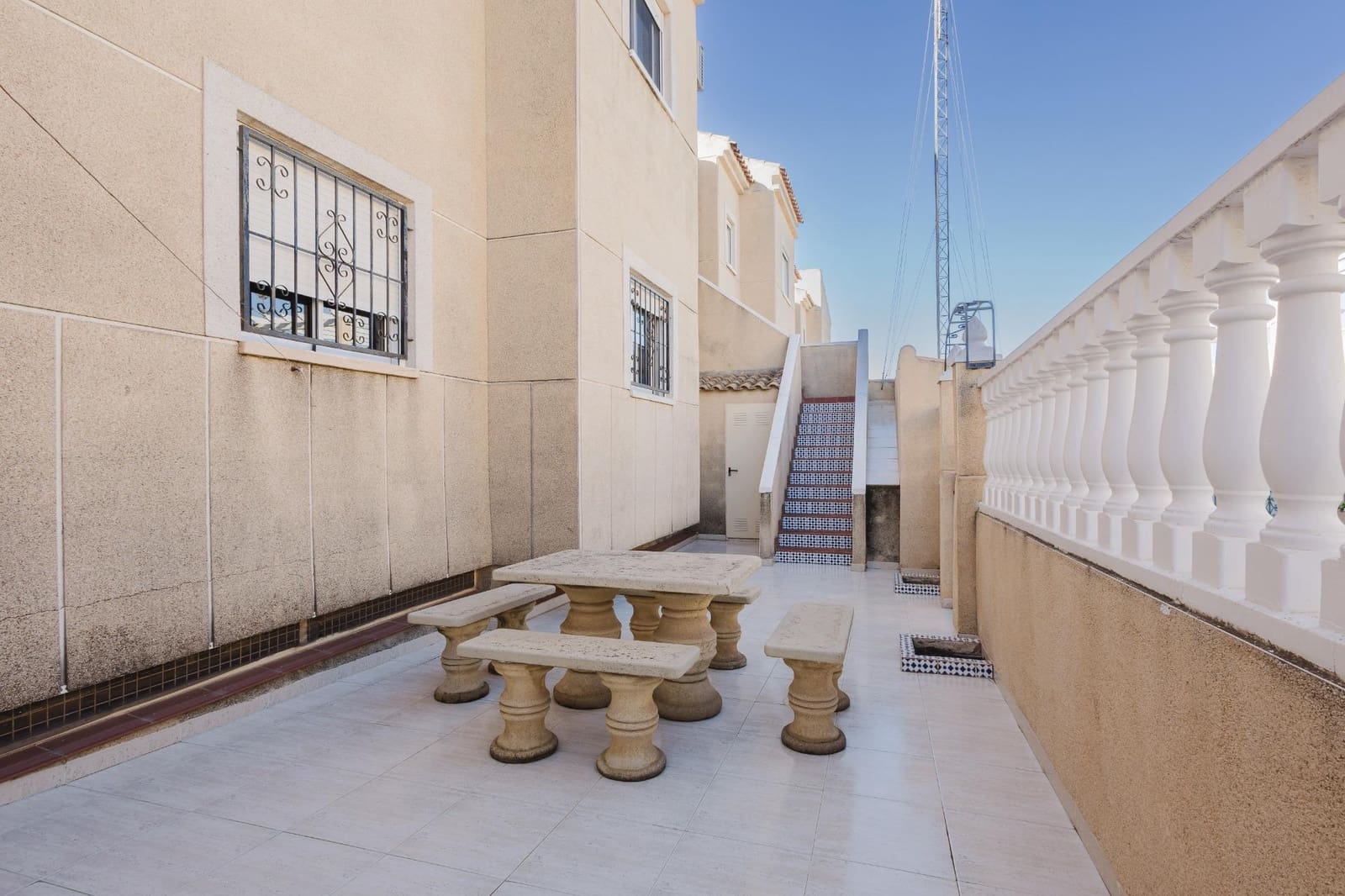 2 soverom Bungalow til salgs i Torrevieja med svømmebasseng - € 139 990 (Ref: 9427439)