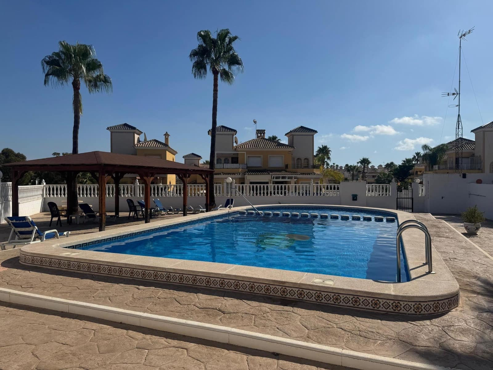 3 chambre Villa/Maison à vendre à Lo Crispin avec piscine - 249 900 € (Ref: 9436402)