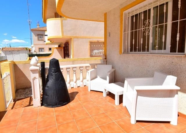 3 soveværelse Rækkehus til salg i La Florida, Orihuela med swimmingpool - € 184.900 (Ref: 9449049)