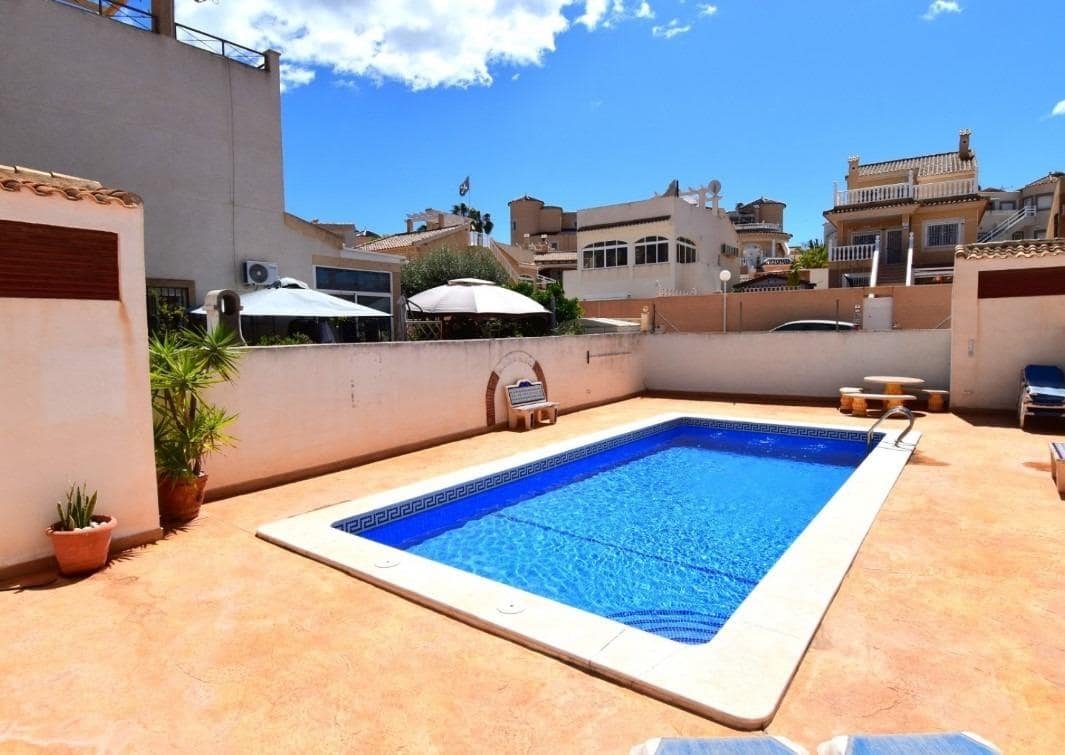 3 sovrum Radhus till salu i La Florida med pool - 184 900 € (Ref: 9449049)