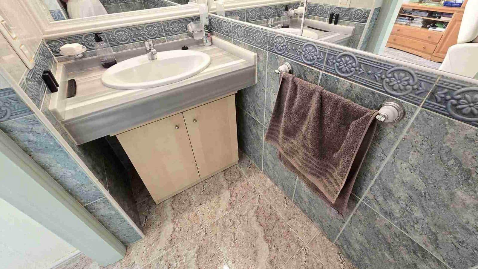 2 soverom Rekkehus til salgs i El Limonar med svømmebasseng - € 152 900 (Ref: 9449051)