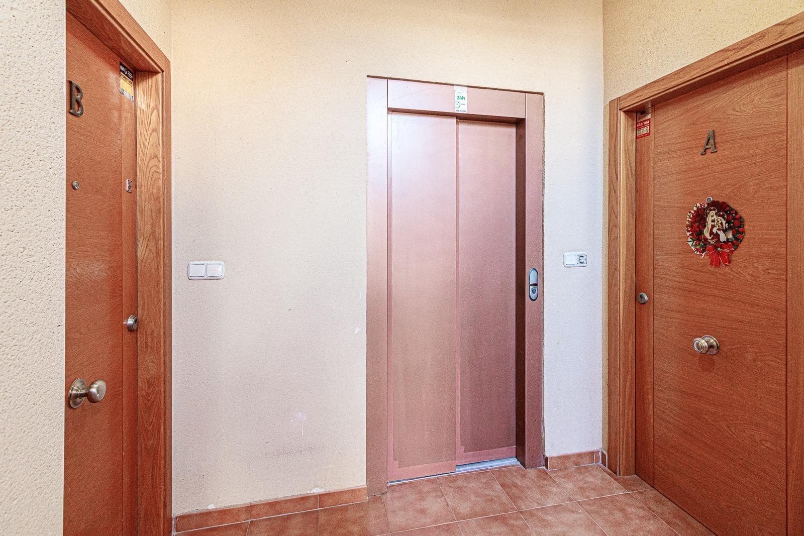 1 soveværelse Penthouse til salg i Torrevieja med garage - € 169.700 (Ref: 9449052)