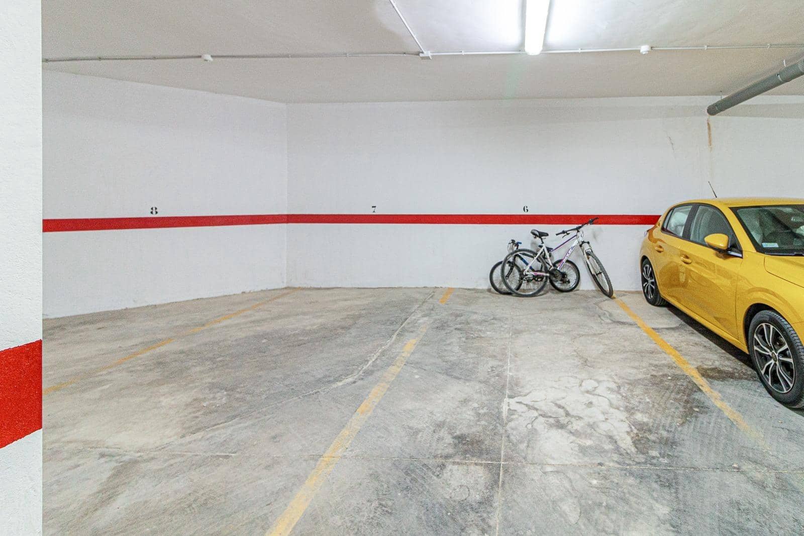 1 makuuhuone Kattohuoneisto myytävänä paikassa Torrevieja mukana 
autotalli - 160 000 € (Ref: 9449052)