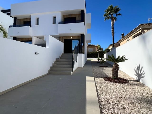 3 soveværelse Villa til salg i Benferri med swimmingpool garage - € 306.000 (Ref: 9449053)