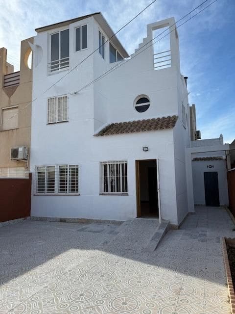3 sypialnia Bungalow na sprzedaż w Torrevieja - 142 500 € (Ref: 9450452)