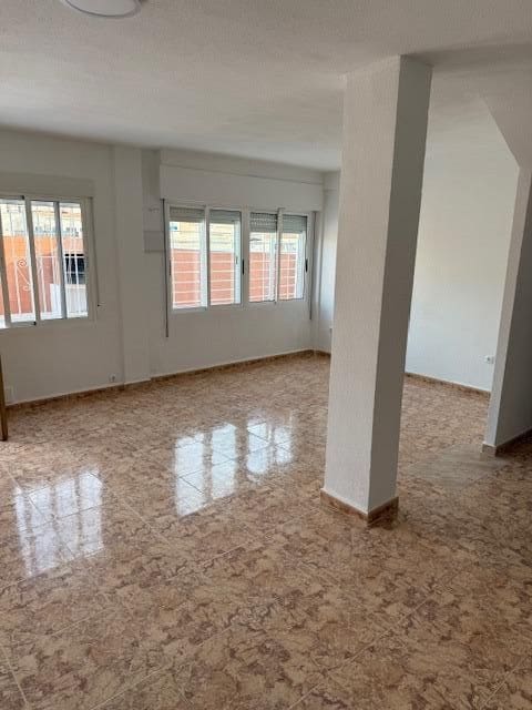 3 sypialnia Bungalow na sprzedaż w Torrevieja - 142 500 € (Ref: 9450452)