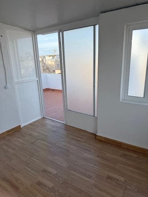 3 sypialnia Bungalow na sprzedaż w Torrevieja - 142 500 € (Ref: 9450452)