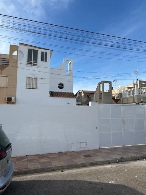 3 sypialnia Bungalow na sprzedaż w Torrevieja - 142 500 € (Ref: 9450452)