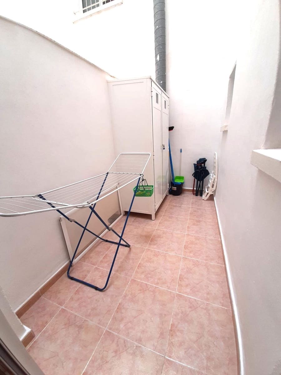 2 sypialnia Apartament na sprzedaż w Torrevieja z basenem - 135 000 € (Ref: 9450453)