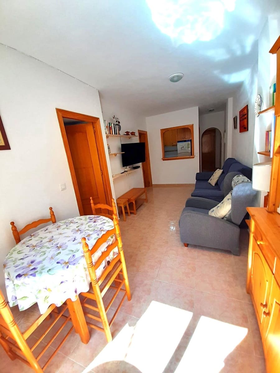 2 chambre Appartement à vendre à Torrevieja avec piscine - 135 000 € (Ref: 9450453)