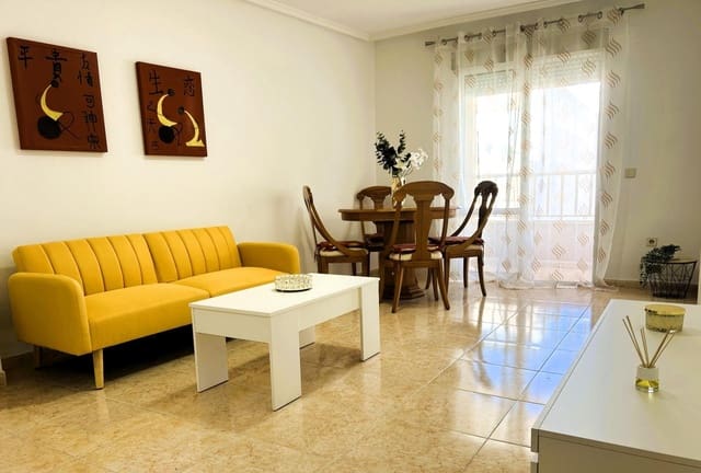 Apartamento de 2 habitaciones en Centro, Torrevieja en venta con piscina - 114.000 € (Ref: 9465683)