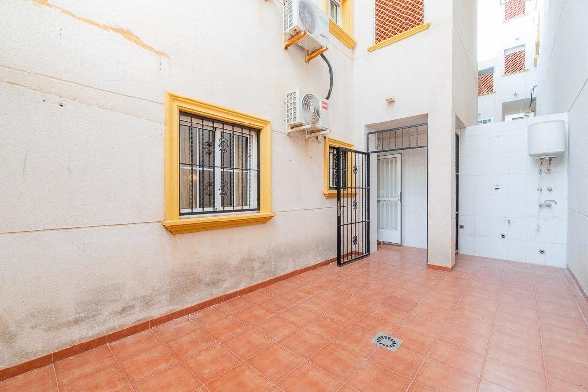 2 soverom Leilighet til salgs i Orihuela Costa med svømmebasseng - € 135 000 (Ref: 9465684)