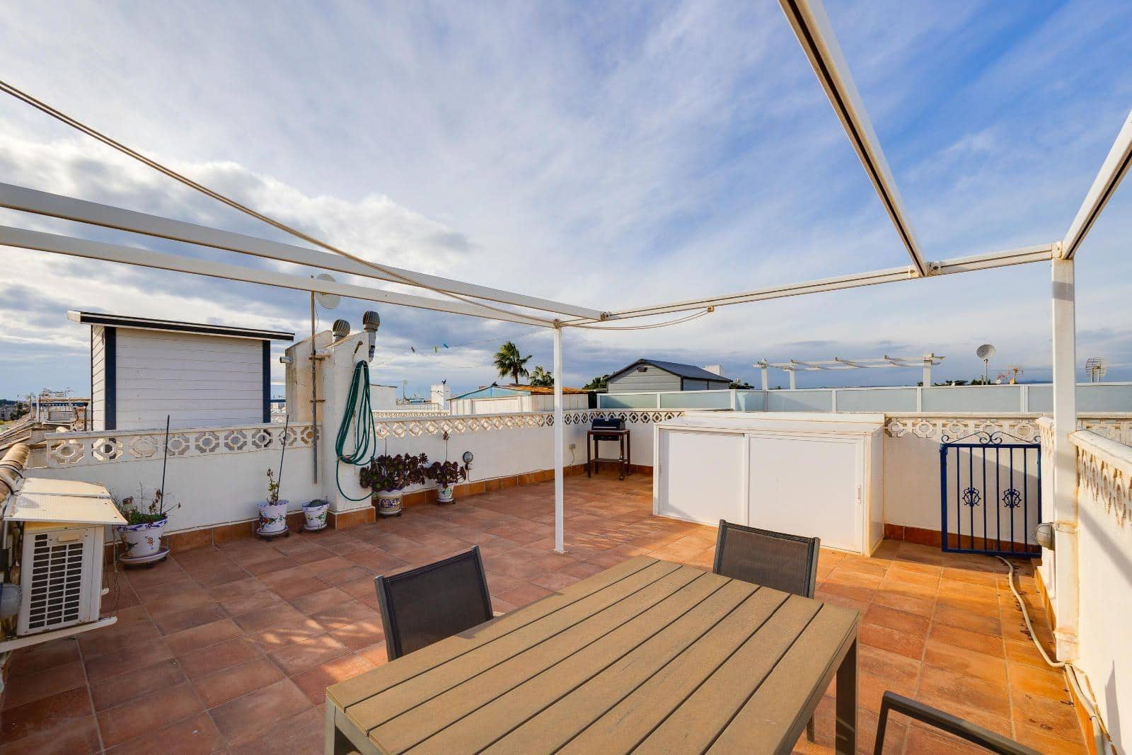 3 Zimmer Bungalow zu verkaufen in Torrevieja mit Pool - 144.990 € (Ref: 9468577)