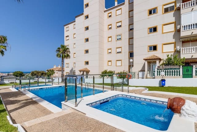 1 soveværelse Lejlighed til salg i La Mata, Torrevieja med swimmingpool - € 115.000 (Ref: 9470603)