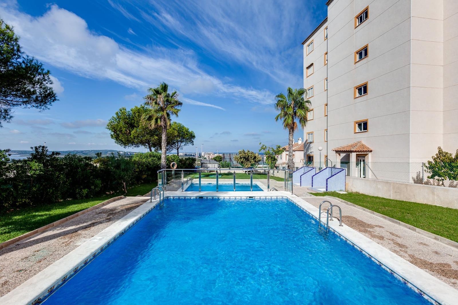 1 makuuhuone Huoneisto myytävänä paikassa La Mata mukana uima-altaan - 115 000 € (Ref: 9470603)