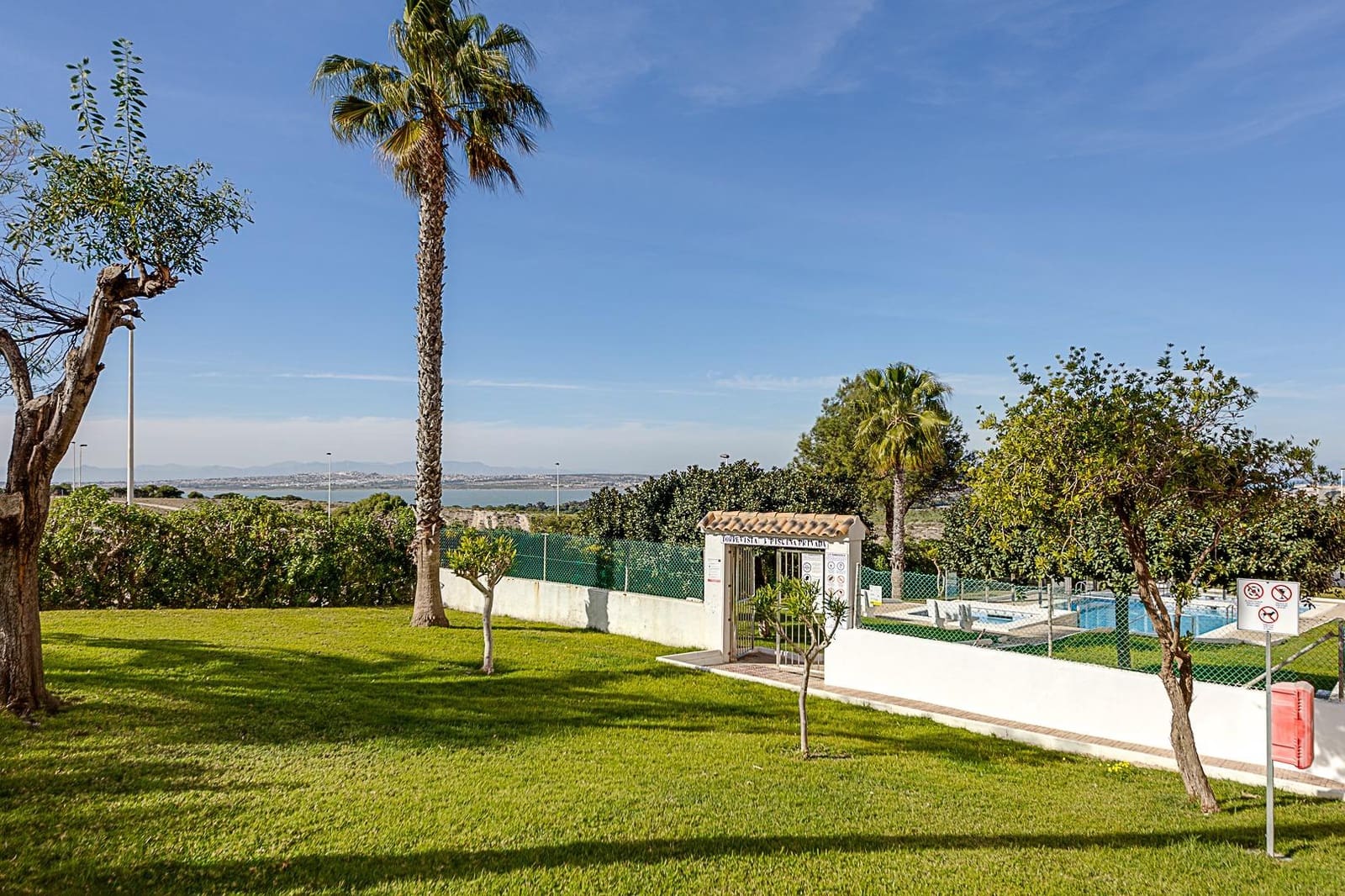 1 makuuhuone Huoneisto myytävänä paikassa La Mata mukana uima-altaan - 115 000 € (Ref: 9470603)