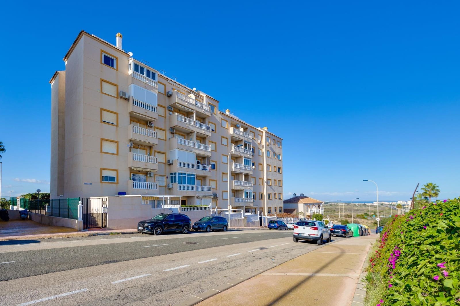 1 makuuhuone Huoneisto myytävänä paikassa La Mata mukana uima-altaan - 115 000 € (Ref: 9470603)