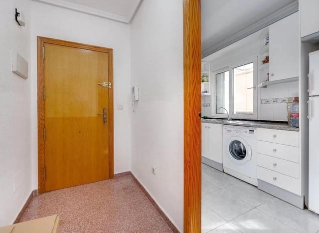 Ático de 2 habitaciones en Parque de las Naciones, Torrevieja en venta - 154.900 € (Ref: 9497555)