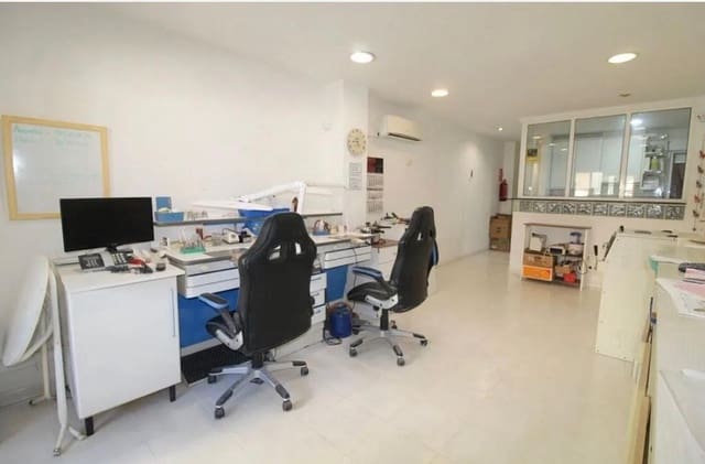 2 makuuhuone Asunto myytävänä paikassa Centro, Torrevieja - 136 000 € (Ref: 9502614)