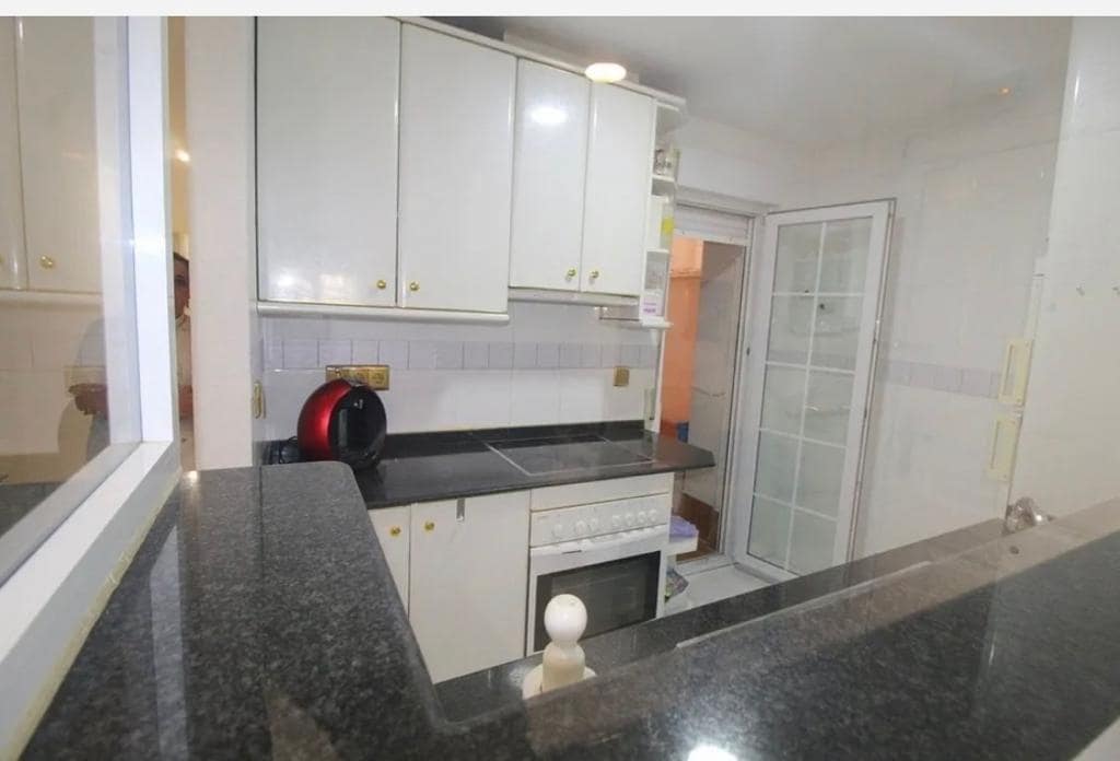 2 chambre Appartement à vendre à Torrevieja - 136 000 € (Ref: 9502614)