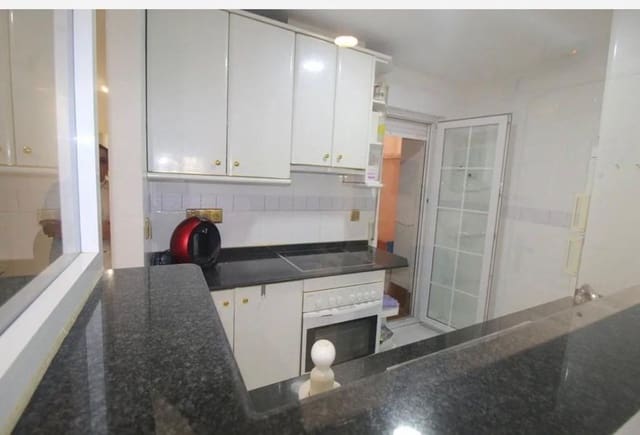 2 makuuhuone Asunto myytävänä paikassa Centro, Torrevieja - 136 000 € (Ref: 9502614)