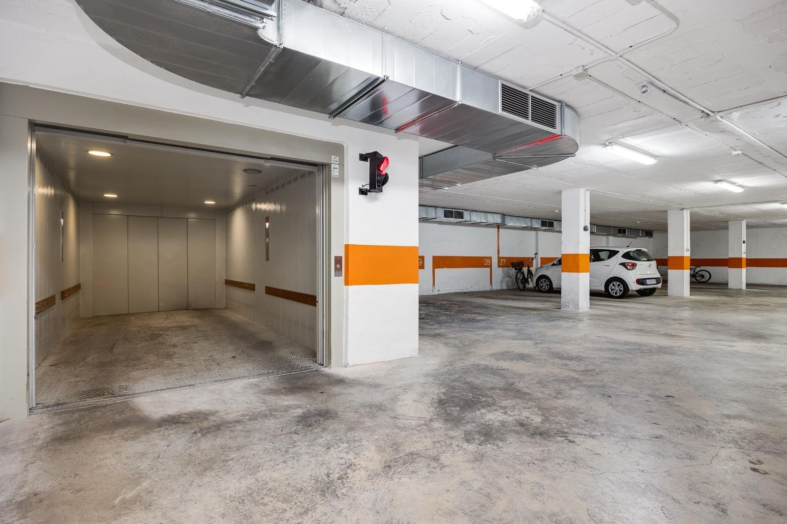 3 bedroom Apartment for sale in Torrevieja with garage - € 315,000 (Ref: 9511264)