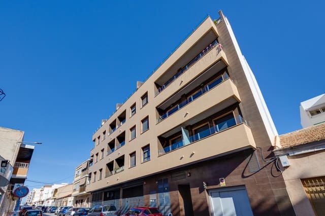 3 chambre Appartement à vendre à Centro, Torrevieja avec garage - 315 000 € (Ref: 9511264)