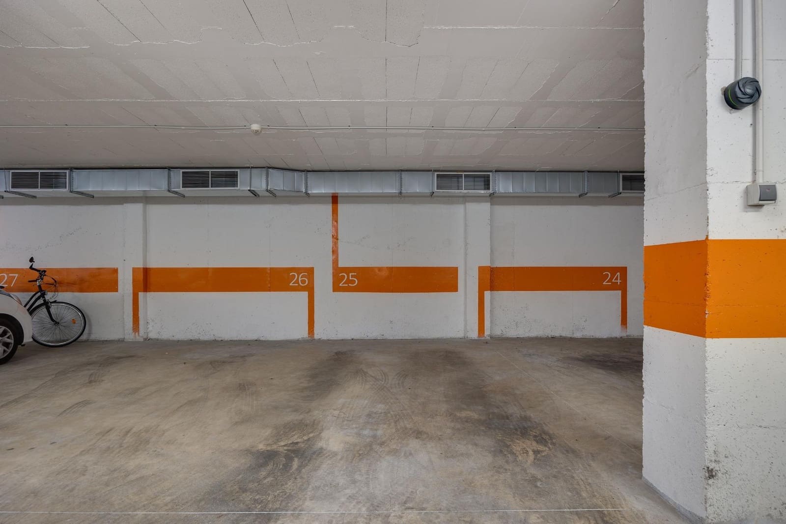 3 bedroom Apartment for sale in Torrevieja with garage - € 315,000 (Ref: 9511264)