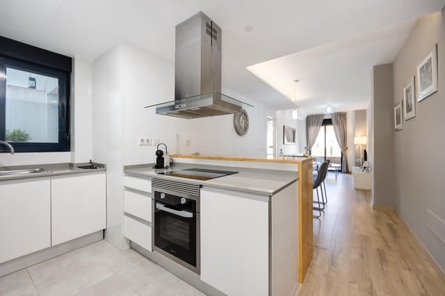 Apartamento de 3 habitaciones en Centro, Torrevieja en venta con garaje - 315.000 € (Ref: 9511264)