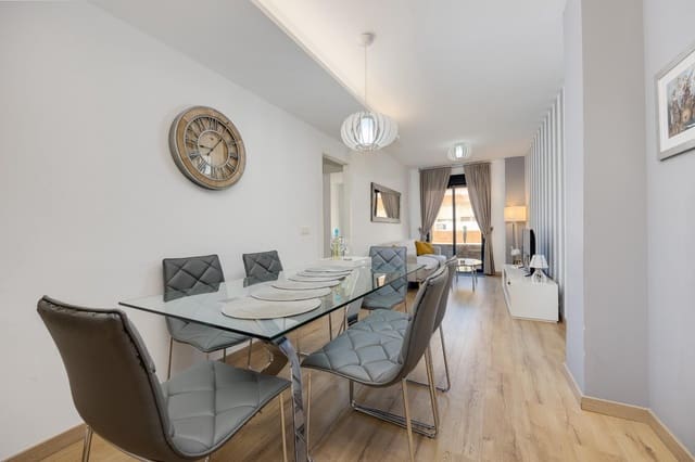 Apartamento de 3 habitaciones en Centro, Torrevieja en venta con garaje - 315.000 € (Ref: 9511264)