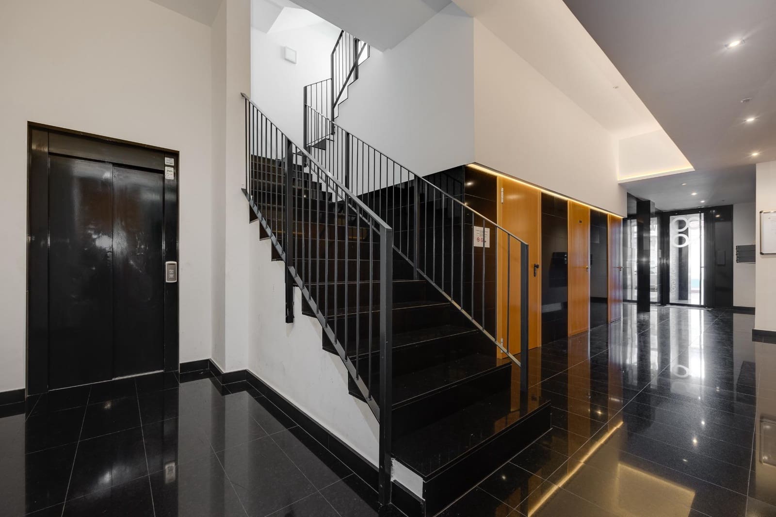 Apartamento de 3 habitaciones en Torrevieja en venta con garaje - 315.000 € (Ref: 9511264)