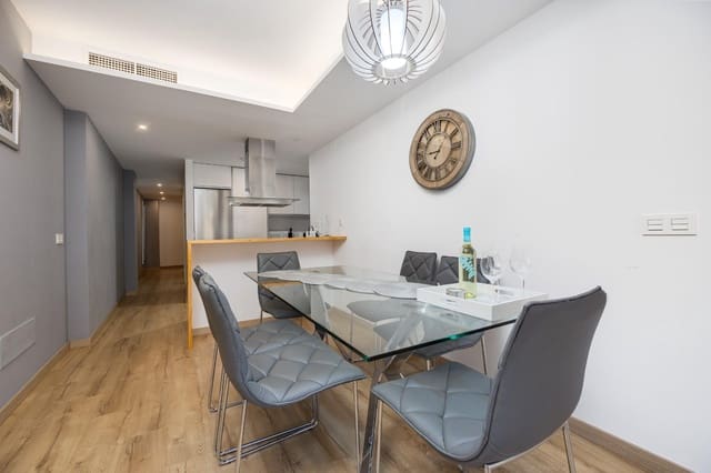 Apartamento de 3 habitaciones en Centro, Torrevieja en venta con garaje - 315.000 € (Ref: 9511264)