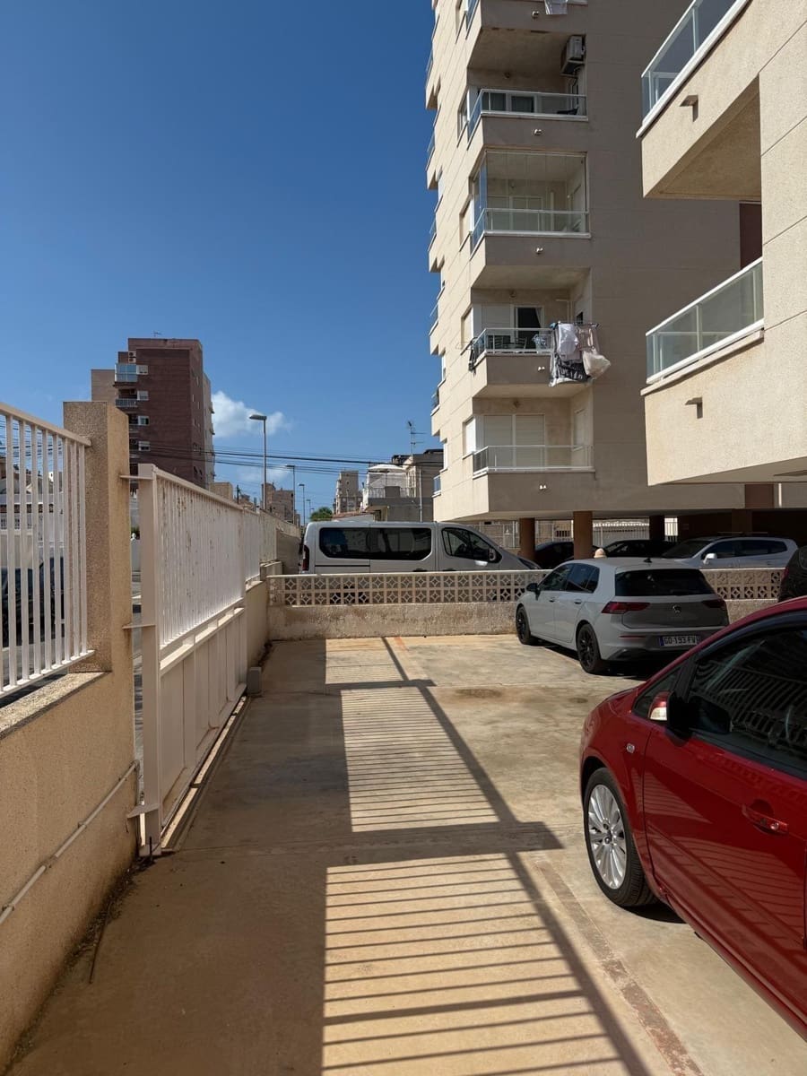 2 sypialnia Apartament na sprzedaż w Torrevieja z basenem - 135 000 € (Ref: 9511265)